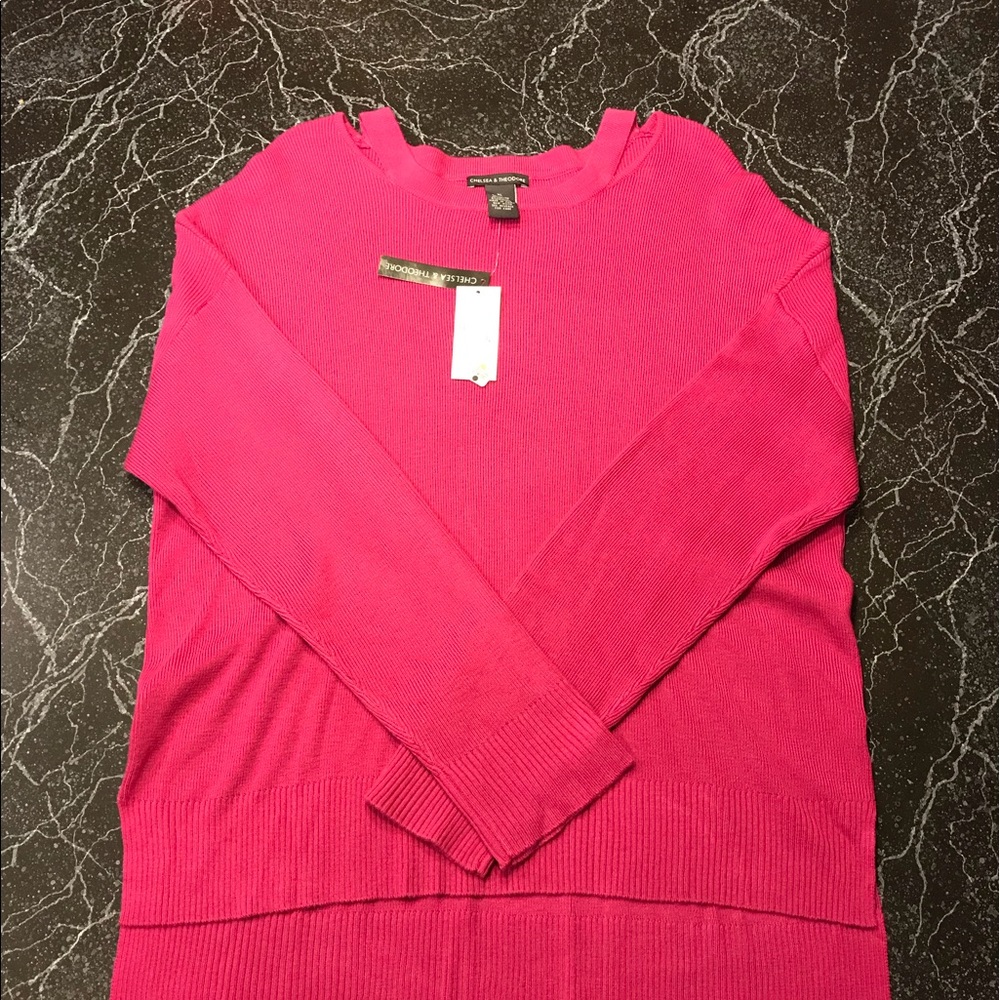NWT Chelsea & Theodore Magenta Sweater